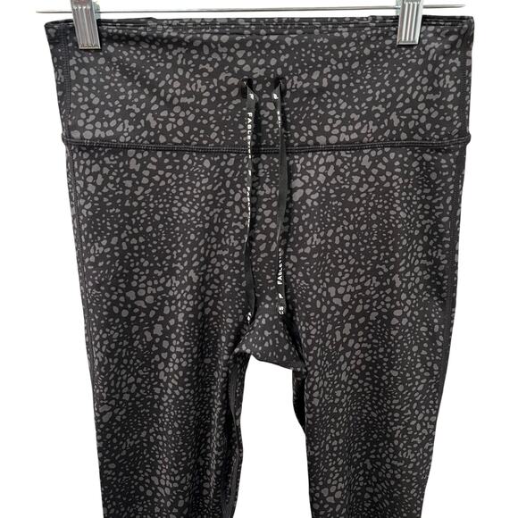 Fabletics Stride 9 Motion365+ High-Waisted Activewear Leggings Size S - Picture 4 of 10